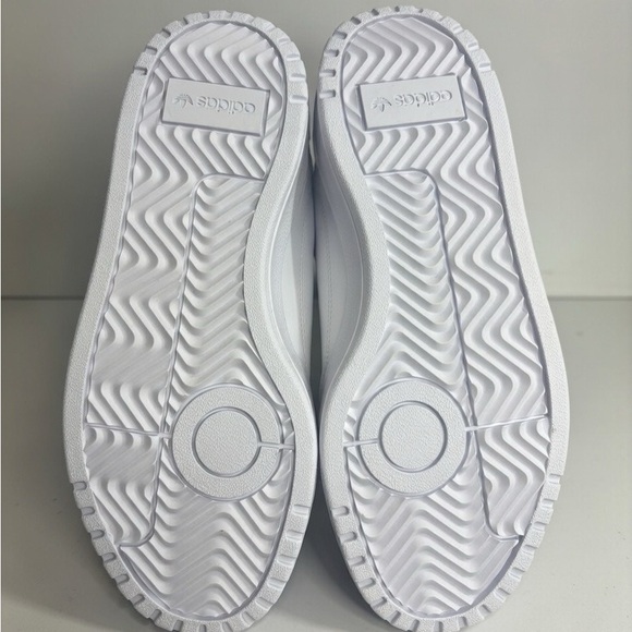 NWT Adidas Women's White Sneakers - Picture 3 of 5